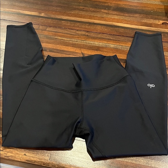 ALO Yoga Pants - ALO leggings